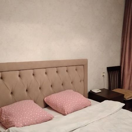 Апартаменты По Дачии Chisinau Bagian luar foto